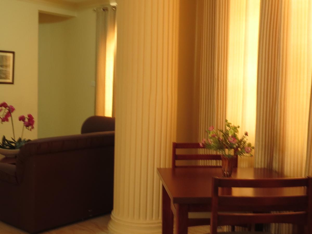 Al Ferdous Hotel Apartments 무스카트 외부 사진