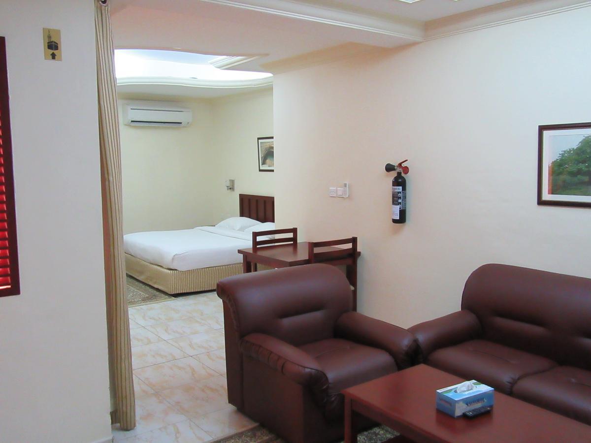 Al Ferdous Hotel Apartments 무스카트 외부 사진